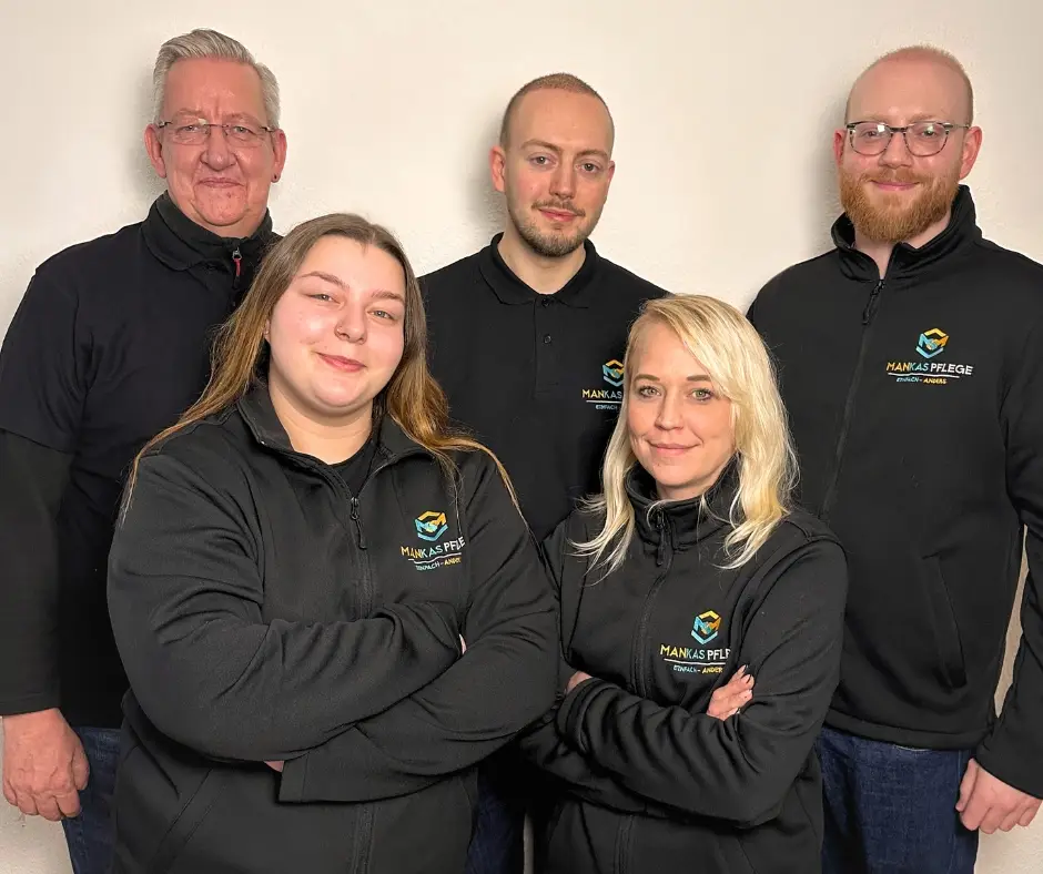 Das Leitungsteam von Mankas Pflege – engagierte Führungskräfte für professionelle und herzliche Pflege in Essen.